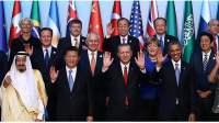 Bu lider kim?